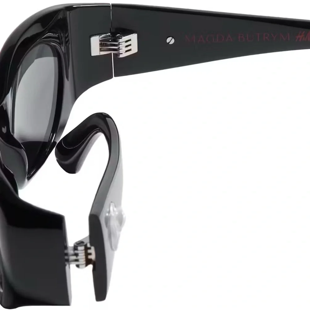 Magda Butrym x H&M Oval Black Sunglasses with Rose Motif. New, never used. - Picture 11 of 15
